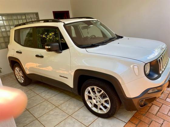 JEEP RENEGADE 1.8 16V FLEX SPORT 4P AUTOMÁTICO JEEP RENEGADE 1.8 16V FLEX SPORT 4P AUTOMÁTICO